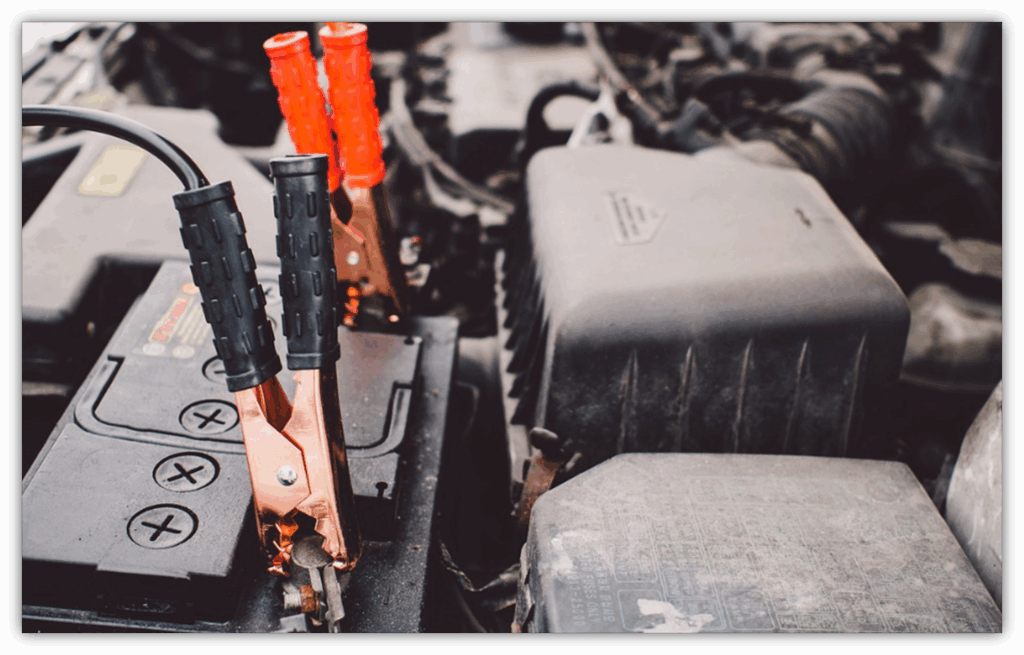 배터리 전압 문제 또는 접지 불량